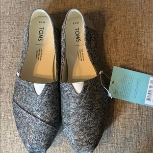 Toms women’s classic